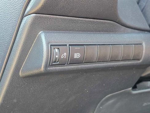 Certified 2024 Toyota Corolla SE FWD image 25