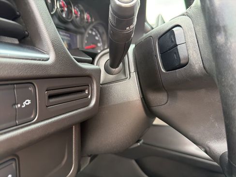 Used 2021 Chevrolet Tahoe Z71 w/ Rear Media and Nav Package image 58