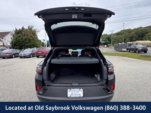 Certified 2023 Volkswagen ID.4 Pro AWD/4WD image 19