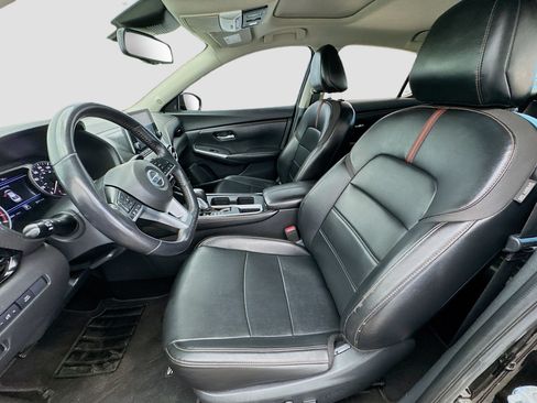 Used 2021 Nissan Sentra SR w/ SR Premium Package FWD image 13