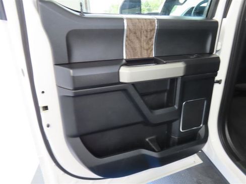 Used 2019 Ford F450 Lariat w/ Lariat Ultimate Package AWD/4WD image 31