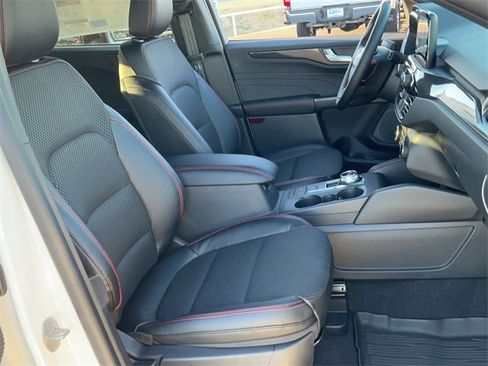 New 2026 Ford Escape ST-Line w/ Cold Weather Package image 18