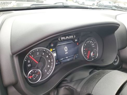 New 2026 RAM 1500 4x4 Crew Cab image 13