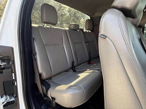 Used 2022 Ford F250 XL w/ Power Equipment Group image 18