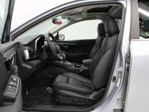 Used 2021 Subaru Outback Limited XT AWD/4WD image 7