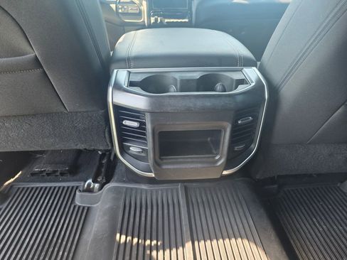 Used 2024 RAM 3500 Big Horn w/ Night Edition AWD/4WD image 10