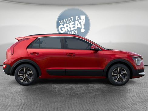 New 2026 Kia Niro EX w/ EX Premium Package FWD image 7
