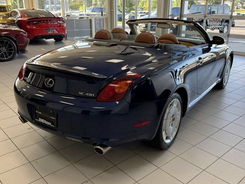 Used 2004 Lexus SC 430 Convertible RWD image 11