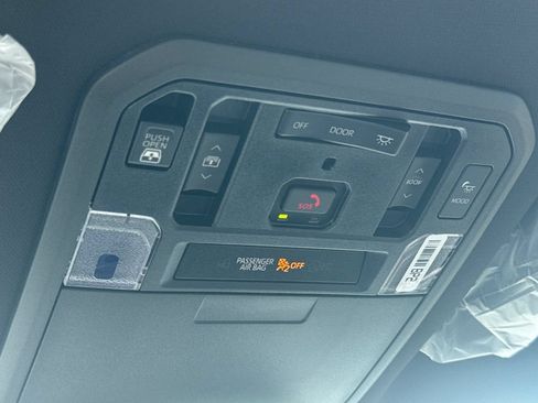 New 2026 Toyota Tundra Platinum AWD/4WD image 33
