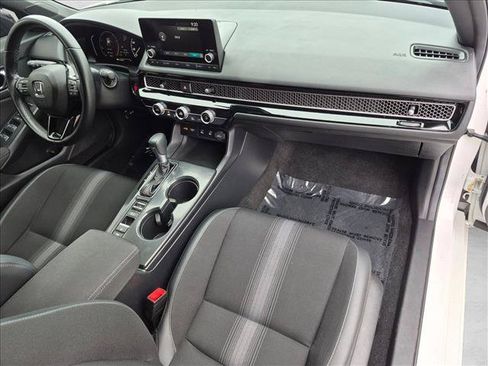 Used 2025 Honda Civic Sport image 19