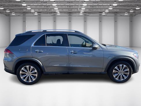 Used 2022 Mercedes-Benz GLE 350 GLE 350 w/ Premium Package image 4
