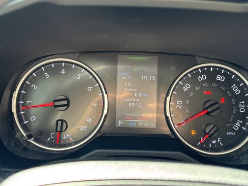 Used 2022 Toyota RAV4 LE FWD image 20