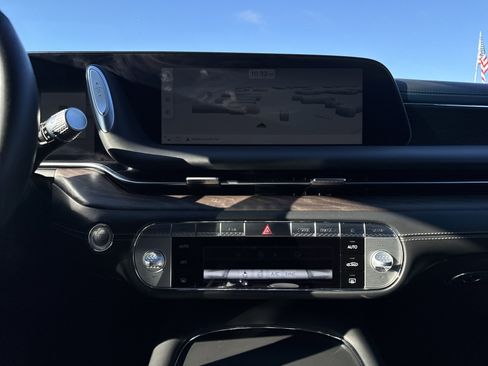 Used 2023 Genesis G90 3.5T image 30