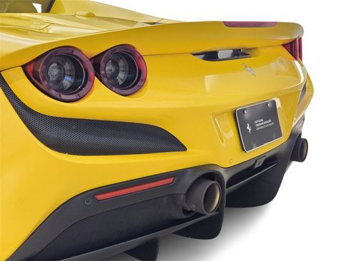 Used 2021 Ferrari F8 Tributo image 13