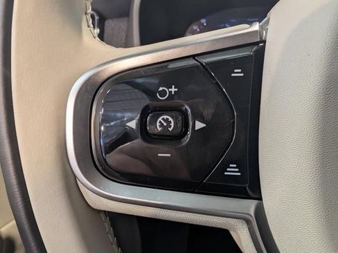 New 2026 Volvo XC90 B6 Ultra w/ Protection Package AWD/4WD image 17