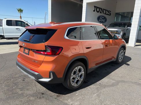 Used 2023 BMW X1 xDrive28i AWD/4WD image 5