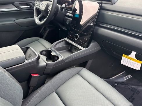 New 2026 GMC Terrain AT4 w/ Convenience Package III image 18