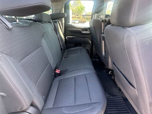 Used 2023 Chevrolet Silverado 1500 LT image 15