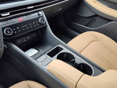 New 2026 Hyundai Sonata Limited image 25