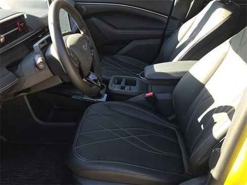 Certified 2025 Ford Mustang Mach-E Select w/ Comfort Package Lite image 17