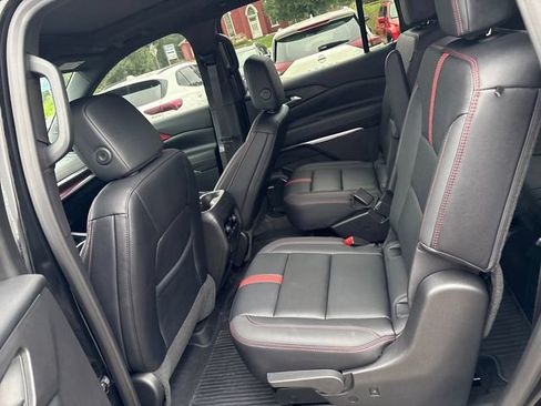 Used 2026 Chevrolet Traverse RS w/ LPO, Floor Liner Package AWD/4WD image 21