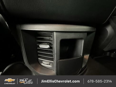 Used 2024 RAM 2500 Tradesman w/ Chrome Appearance Group image 21