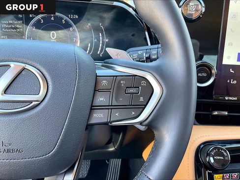 Certified 2025 Lexus NX 250 FWD w/ Accessory Package (2T) image 22