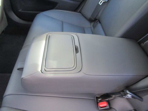 Used 2023 Lexus ES 350 w/ Premium Package image 10