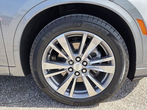Used 2024 Cadillac XT6 Premium Luxury FWD image 11