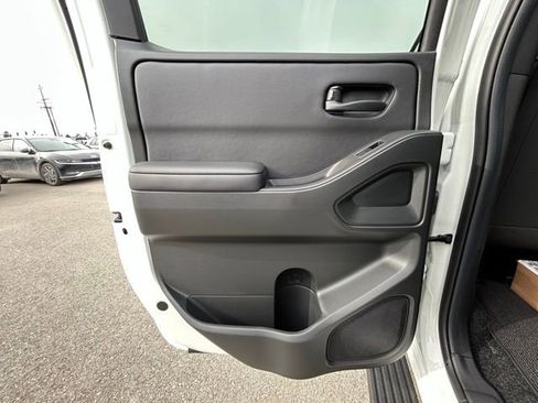 New 2026 Nissan Frontier SV w/ SV Convenience Package image 43