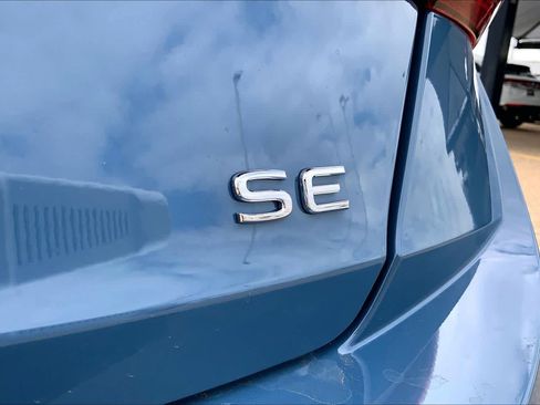New 2026 Volkswagen Jetta SE FWD image 15