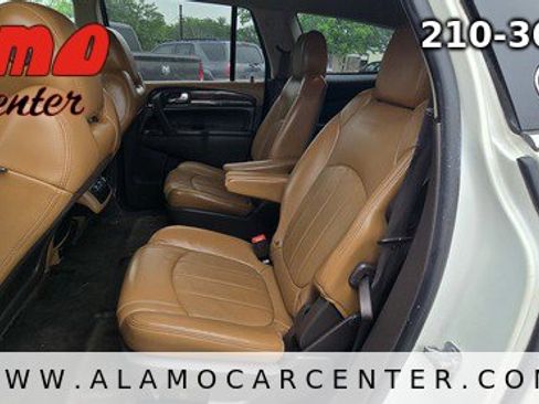 Used 2014 Buick Enclave Leather FWD image 31
