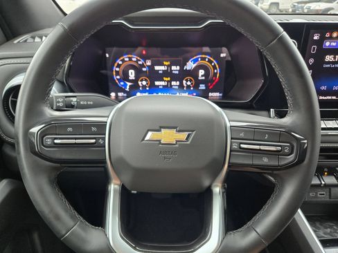 Used 2024 Chevrolet Colorado LT w/ LT Convenience Package RWD image 11