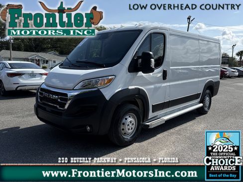Used 2025 RAM ProMaster 2500 w/ U-Haul Equipment Group FWD image 1