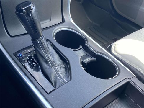 Used 2017 Toyota Camry image 27