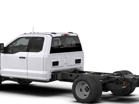 New 2026 Ford F550 4x4 SuperCab Super Duty image 42