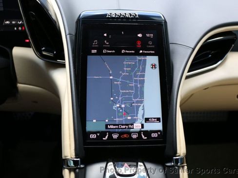 Used 2022 Ferrari Roma image 38