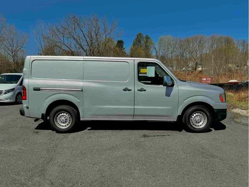 Used 2016 Nissan NV 3500 S w/ Power Package RWD image 8