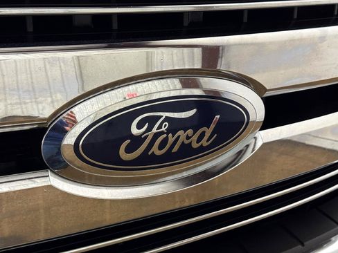 Used 2018 Ford F250 Lariat w/ Chrome Package AWD/4WD image 44