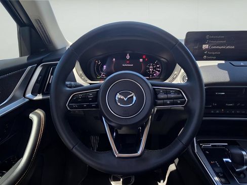 Used 2025 MAZDA CX-70 Plug-In Hybrid w/ Premium Pkg AWD/4WD image 11