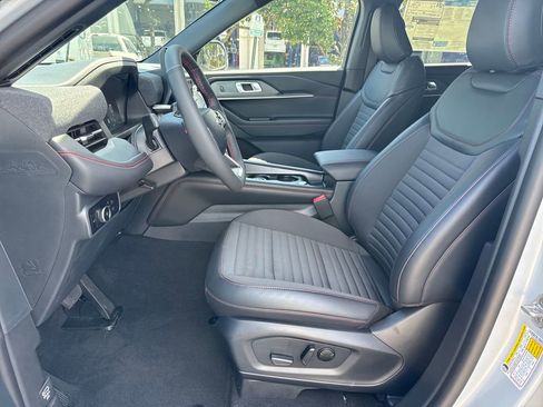 New 2026 Ford Explorer ST-Line image 20