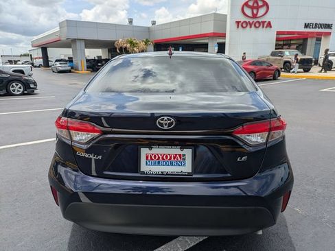 Used 2023 Toyota Corolla LE FWD image 5