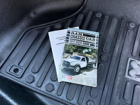 Used 2017 RAM 4500 Tradesman w/ Power & Remote Entry Group image 19