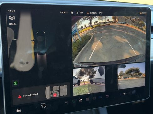 Used 2023 Tesla Model 3 Standard Range image 19