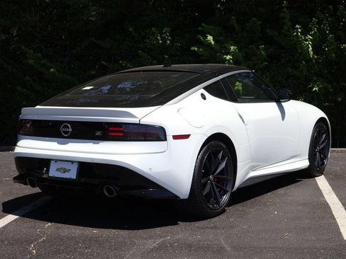 Used 2023 Nissan Z w/ Floor Mat Package (L93) RWD image 8