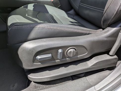 Certified 2022 GMC Terrain Denali w/ Denali Premium Package AWD/4WD image 13