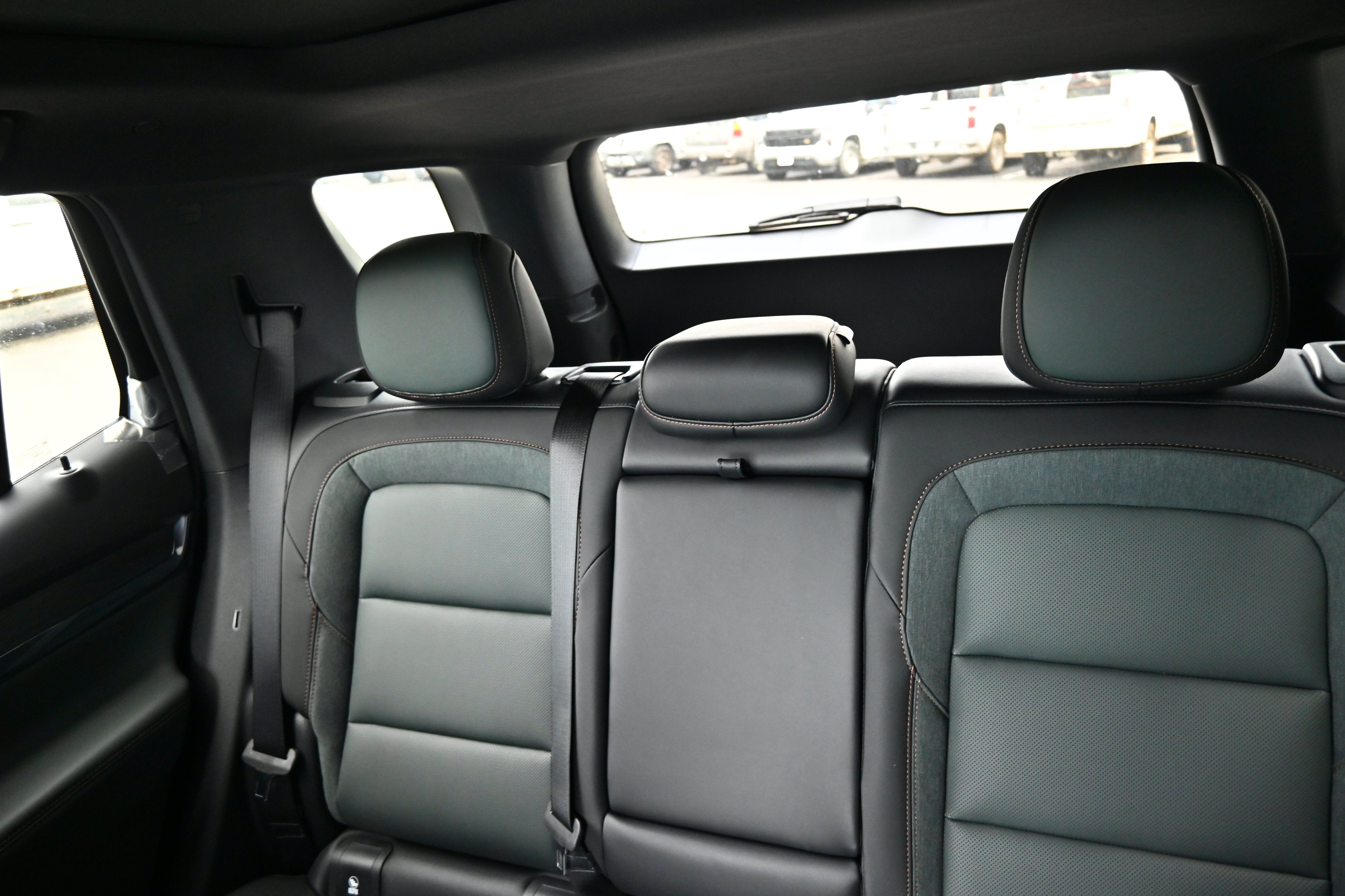 New 2027 GMC Terrain AT4 w/ Technology Package II AWD/4WD image 27
