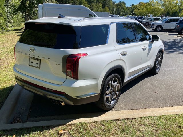 Used 2024 Hyundai Palisade Limited AWD/4WD image 33