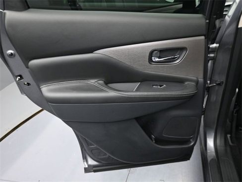 Used 2024 Nissan Murano SL image 27