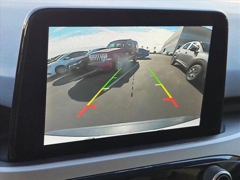 Used 2020 Ford Escape SE image 11